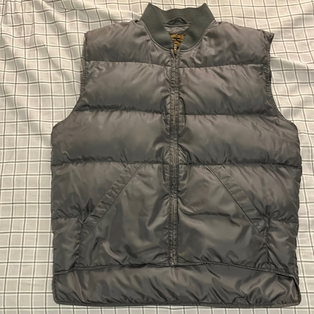 Vintage Eddie Bauer Gray Goose Down Vest Men’s size Medium